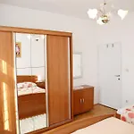 Vila&zora Vodice
