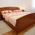 Vila&zora Vodice