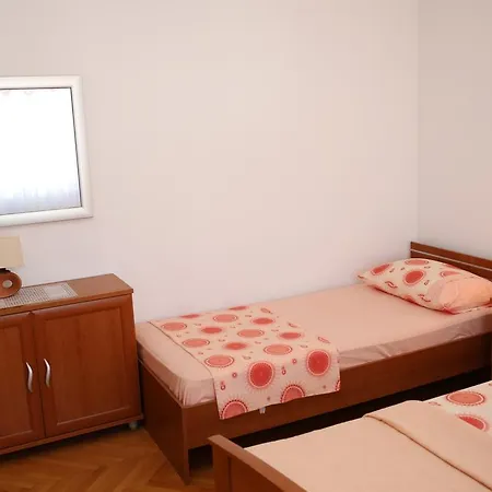 Vila&zora Vodice