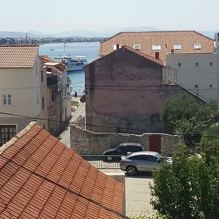 Vila&zora Vodice